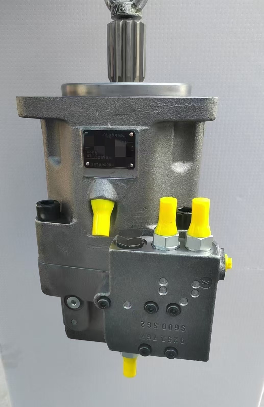 A11VO130LRD11R-NZD12K02-مضخة المكبس